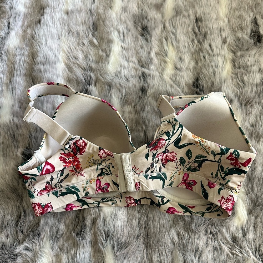 Cacique Floral Lightly Lined full Bra 38DD - Picture 2 of 3
